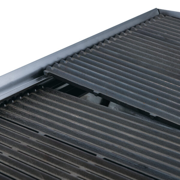 charboiler-cast-iron-cooking-surface